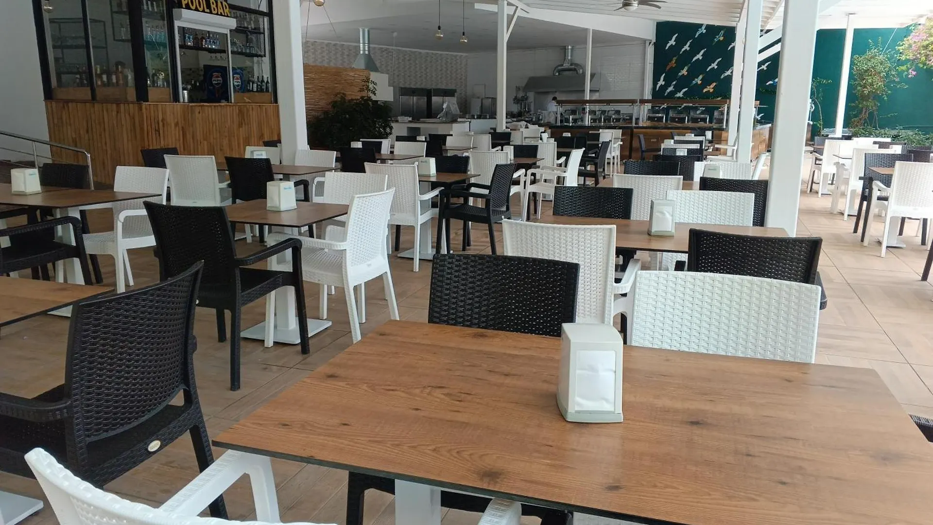 Uk Hotel Kiris Antalya 4*,