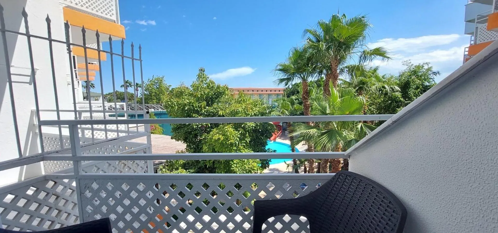 Uk Hotel Kiris أنطاليا